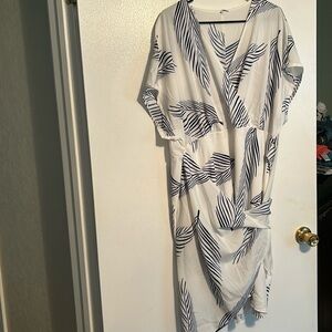 SHEIN white and blue women’s dress